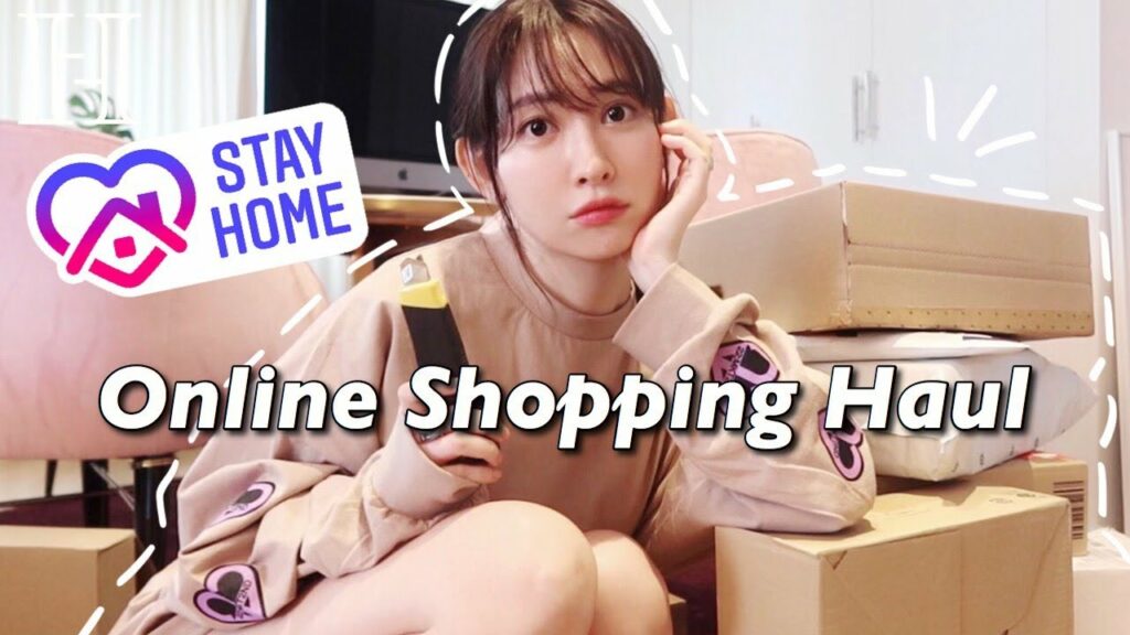 小嶋陽菜: ネットショッピング購入品を開封するよ👠🌎【StayHome】