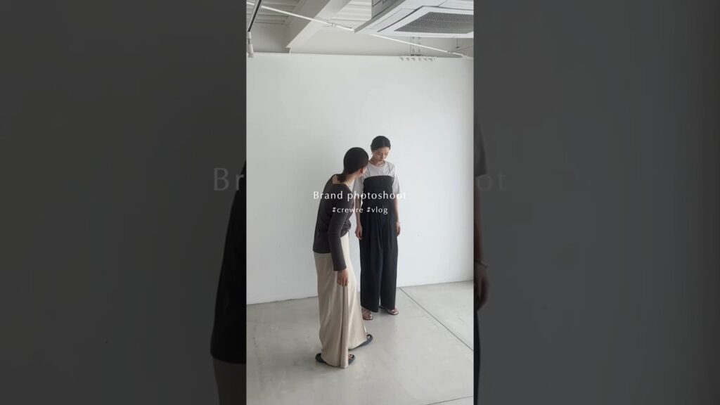 crewre撮影dayの様子をお届け🫶🏻summer collectionも乞うご期待♡撮影も細かいところまで拘りながら、ときめきもわかりやすさも譲らないcrewreらしさを詰め込みました🫰🏻