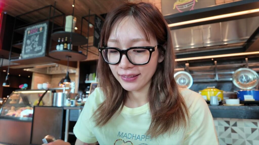 世界の果てでモーニングしても結局美味しいものはいつもと同じ