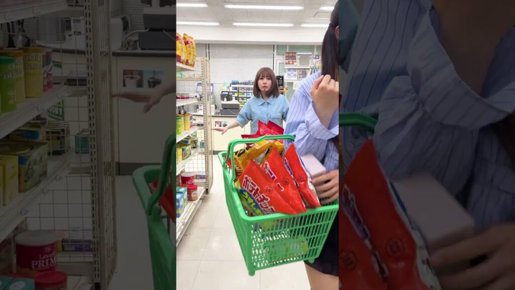 新人がすぐ辞めるコンビニがブラックすぎるwww