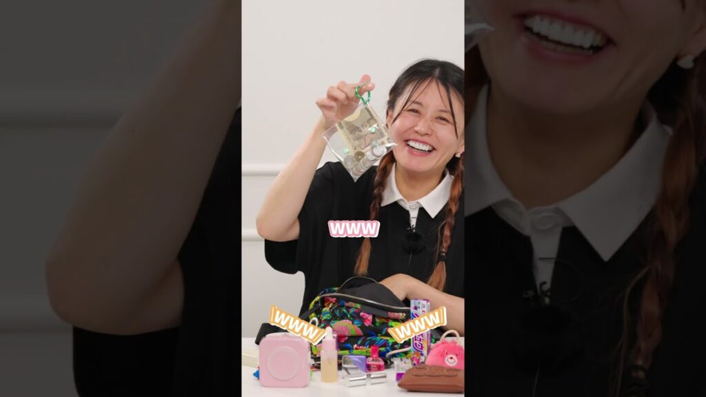 可愛さ満点！！！✨✨✨イガリシノブのカバンの中身大公開👀🎀