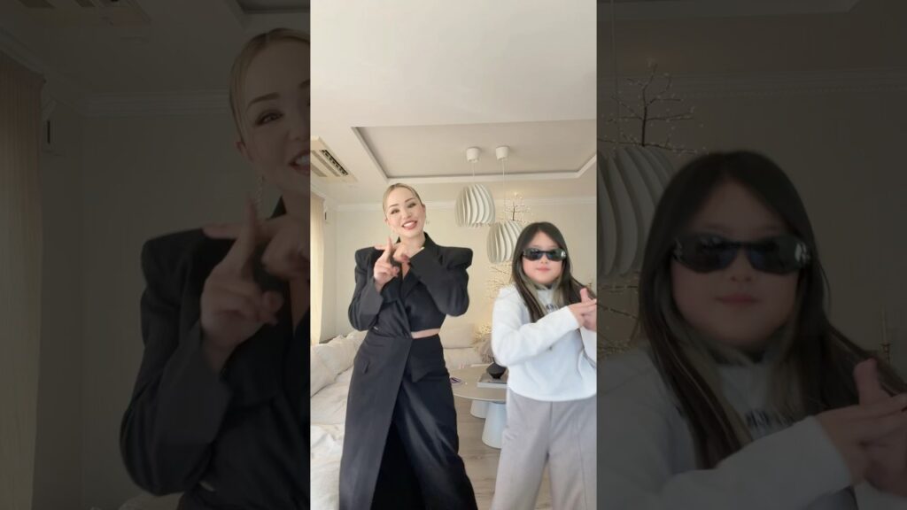 親子でダンス🩷久しぶりの娘コラボ