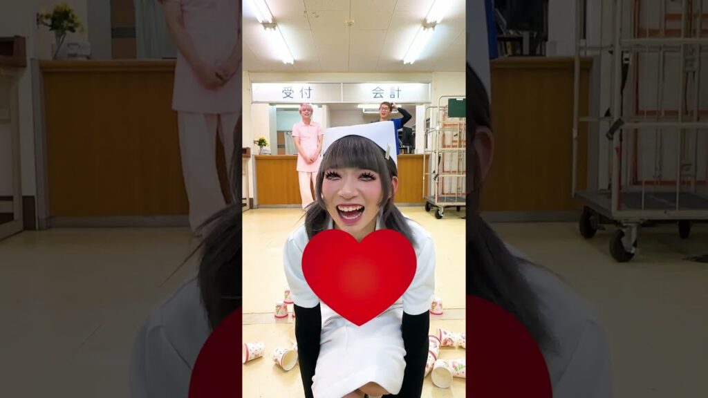 ナースとドクターが仕事中に遊んでみたw　#shorts