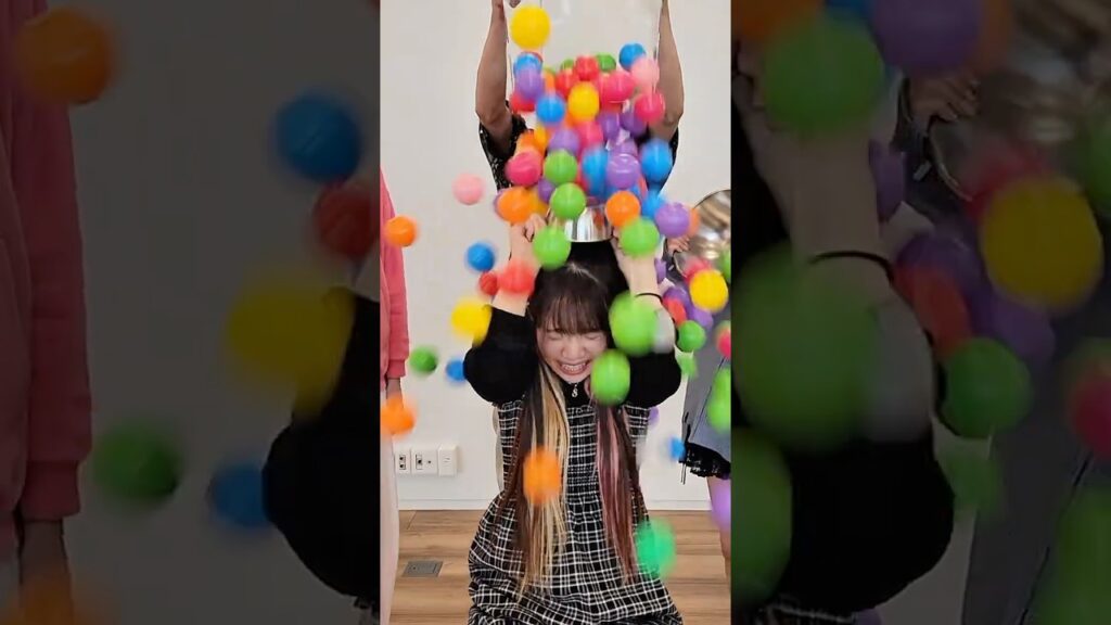 右左どっち？？選んだもので自分を守れ！　#shorts