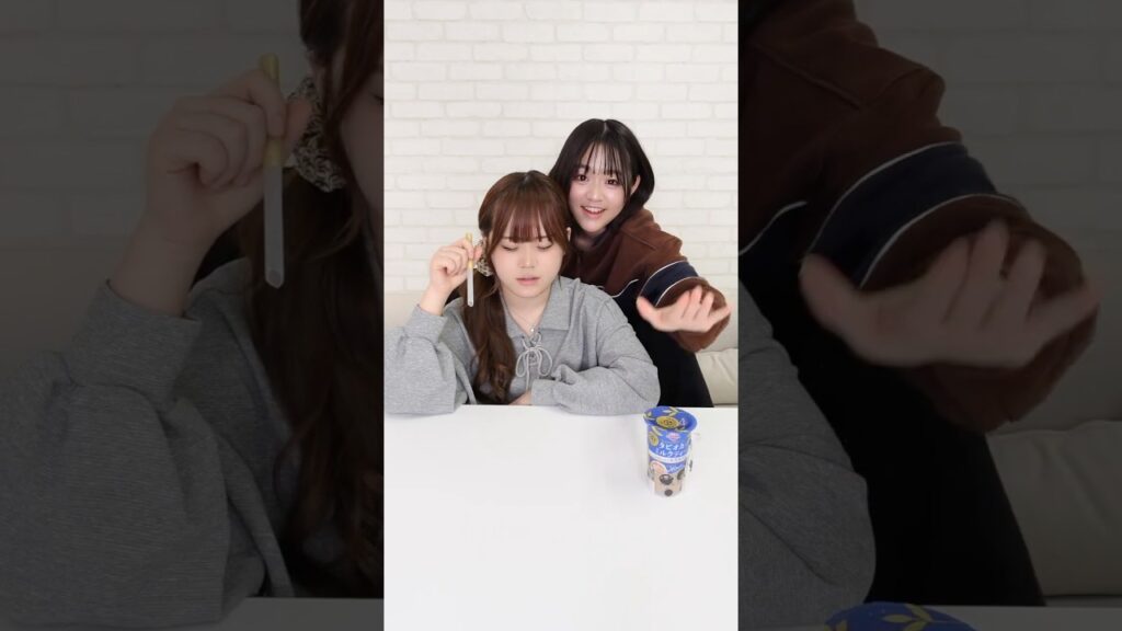 音を頼りに全力でストローをブッ刺した結果ww